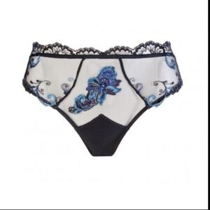 Lise Charmel Nuit Elegance Saphir shorty panty in size EU 38/US S